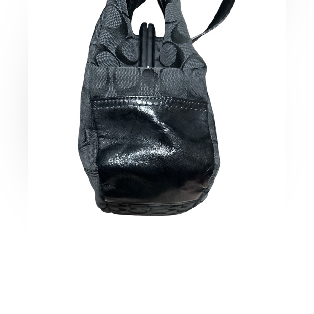 Coach Handbag Good Used Condition - Picture 4 of 9